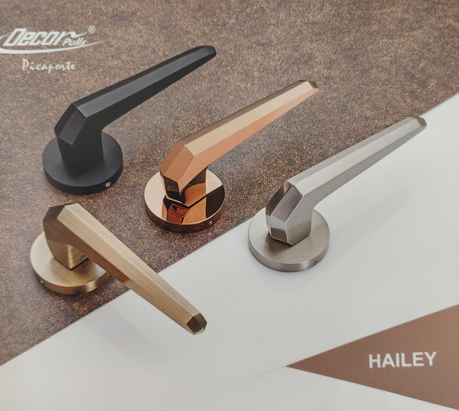 DECOR HAILEY  DM 072